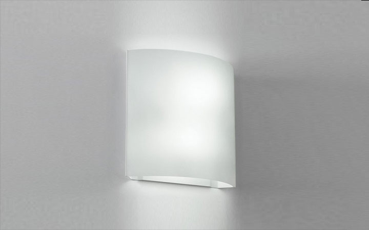 Facet Wall Lamp by Rezek Artemide Wall Lamps